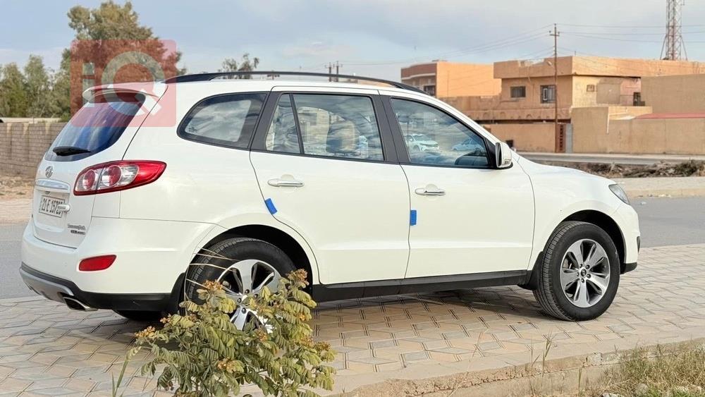 هيونداي سانتافي